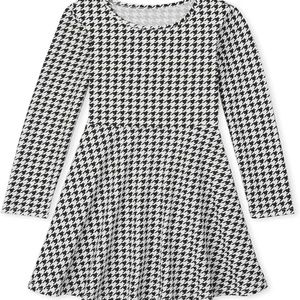 The Children's Place Girls Houndstooth Skater Dress Size 7/8 NWOT